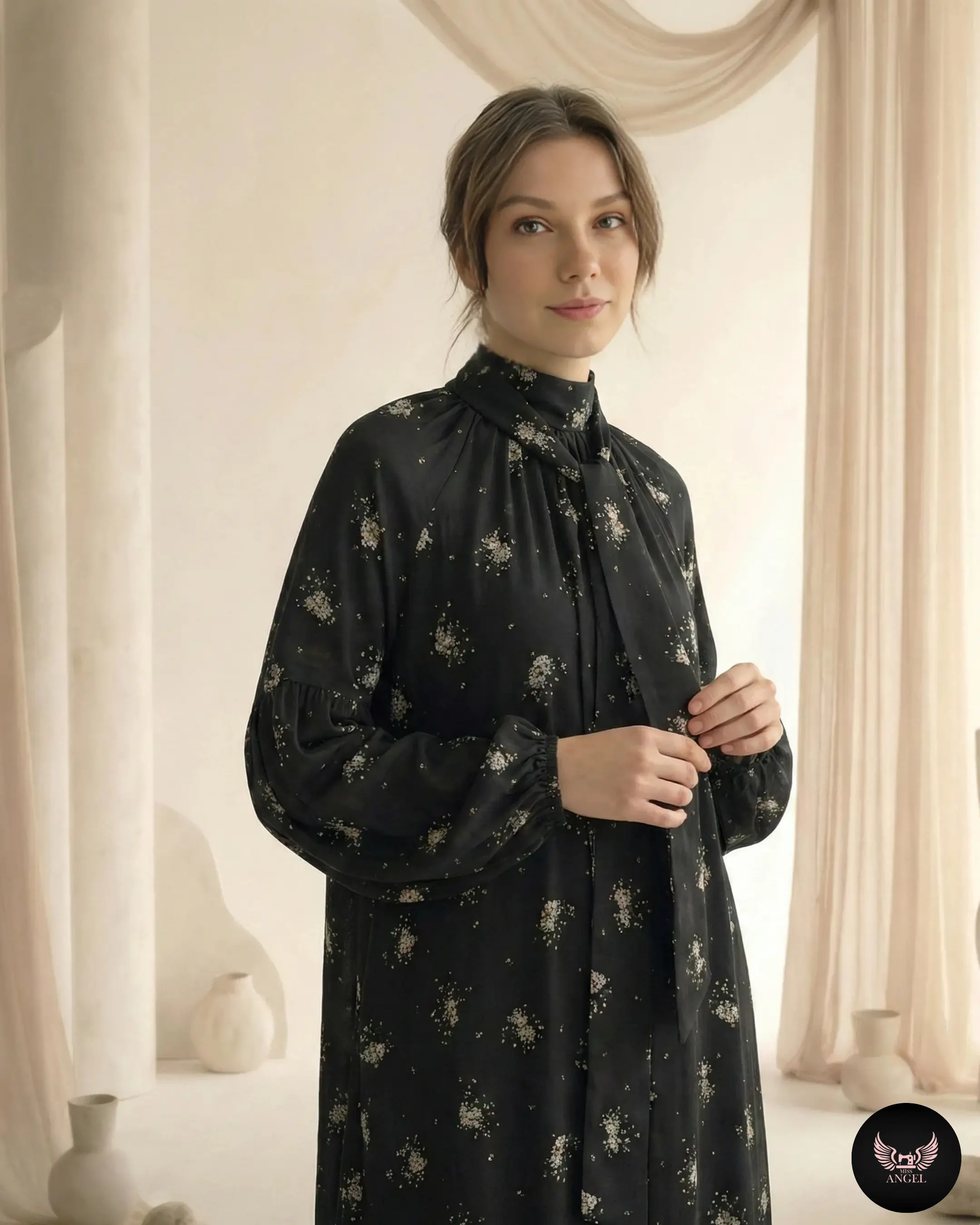 Siyah Cupro İpek Çiçek Desenli Elbise - Görsel 3