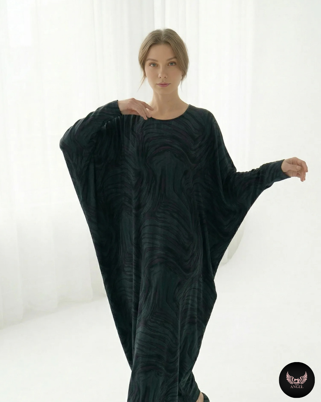 İpek Cupro Mavi Desenli Yarasa Kol Detaylı Elbise