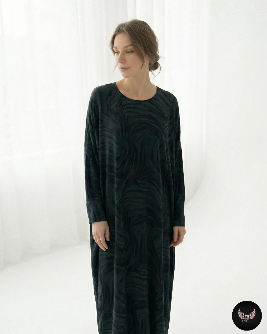 İpek Cupro Mavi Desenli Yarasa Kol Detaylı Elbise - Görsel 4