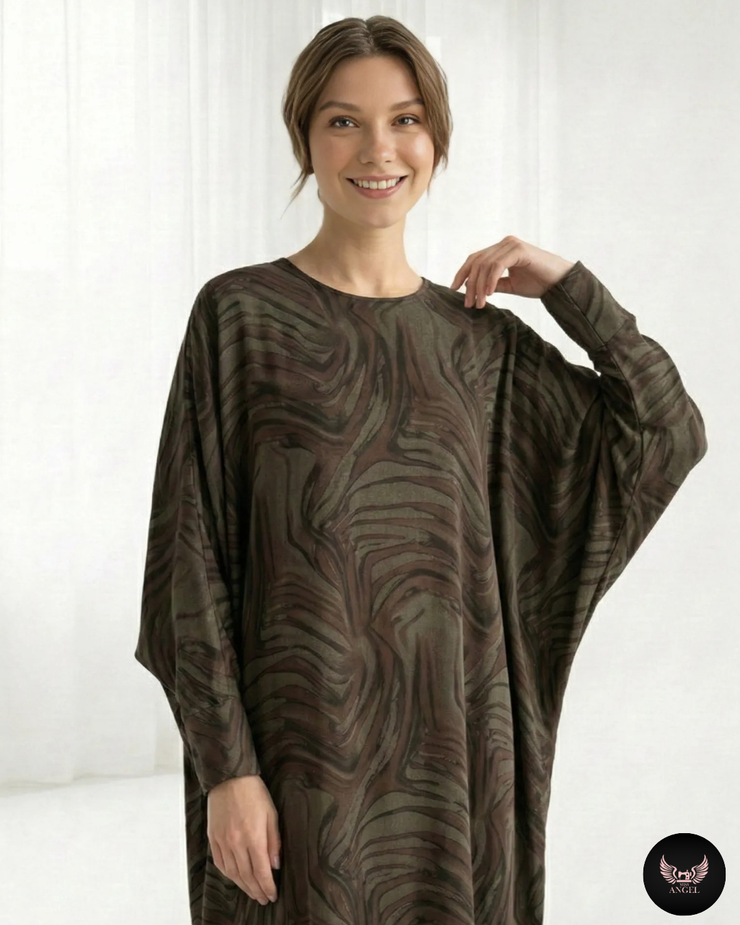 İpek Cupro Kahve - Yeşil Desenli Yarasa Kol Detaylı Elbise - Görsel 2