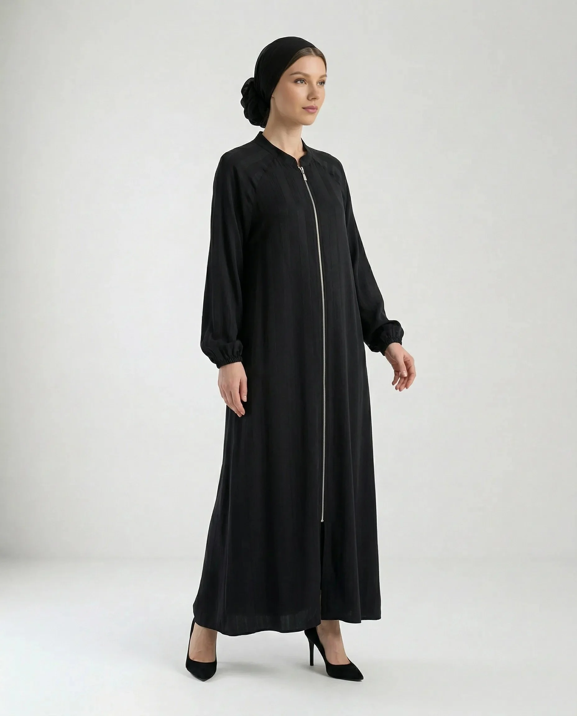 İpek Cupro Şerit Desenli Siyah Ferace - Ana Görsel