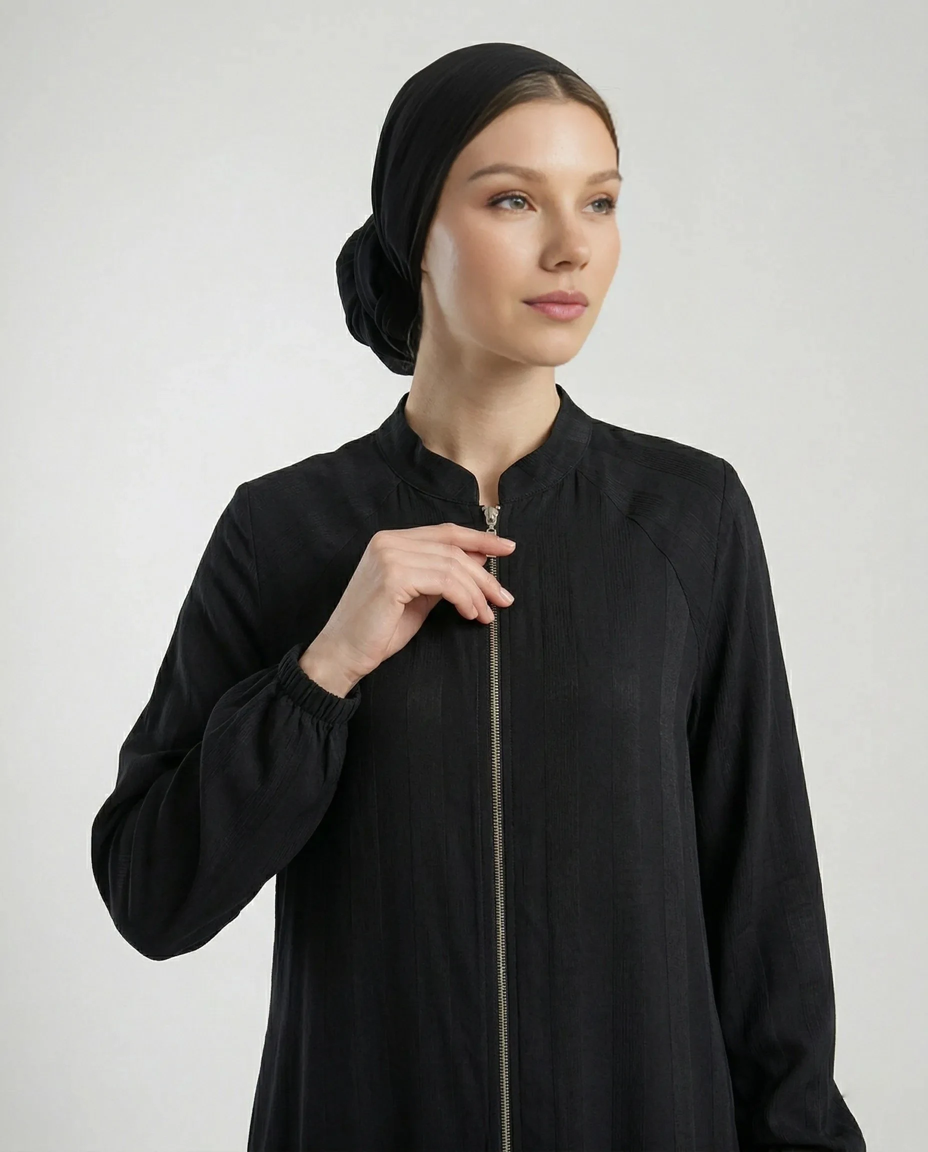 İpek Cupro Şerit Desenli Siyah Ferace - Görsel 4