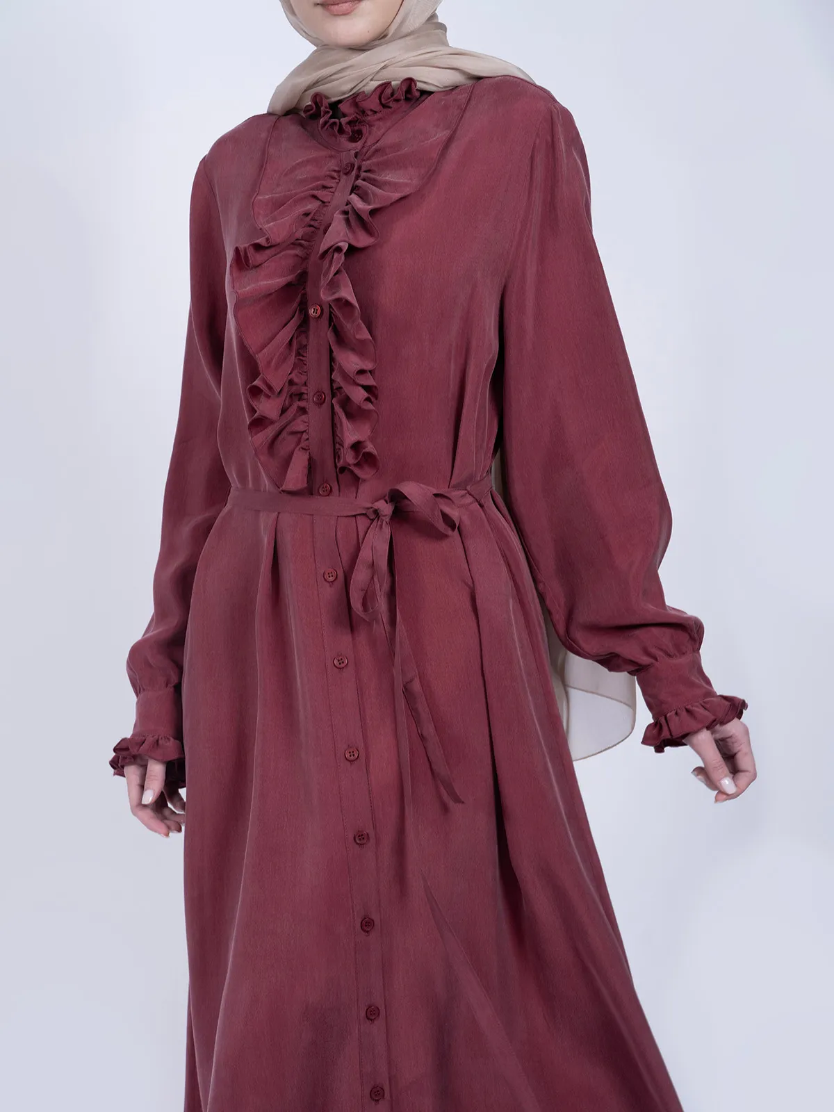 %100 İpek Cupro Gül Kurusu Önü Fırfırlı ve Kuşaklı Elbise - Görsel 3