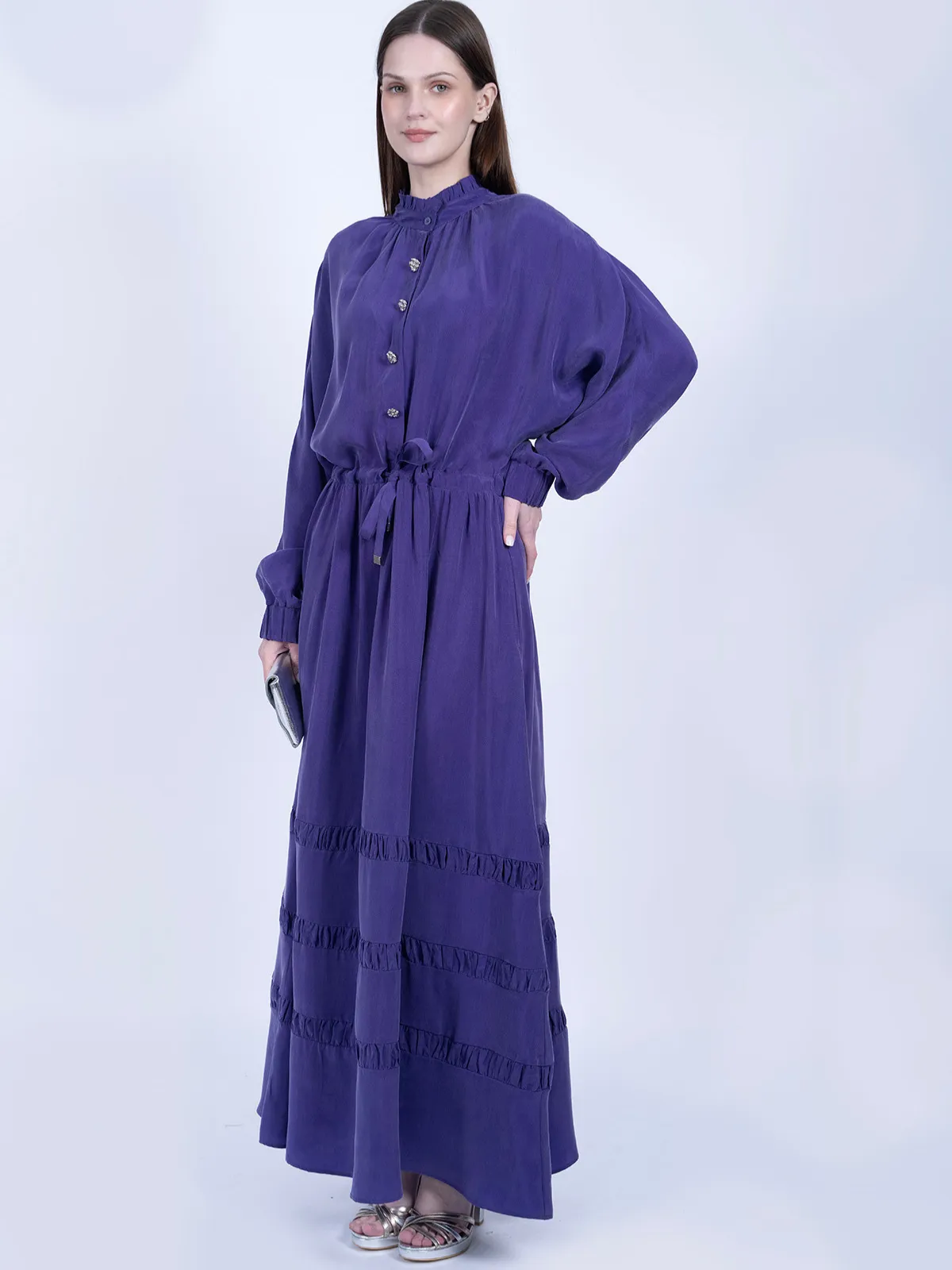 İpek Cupro Beli Bağcıklı ve Katlı Fırfır Detaylı Mor Elbise - Görsel 2