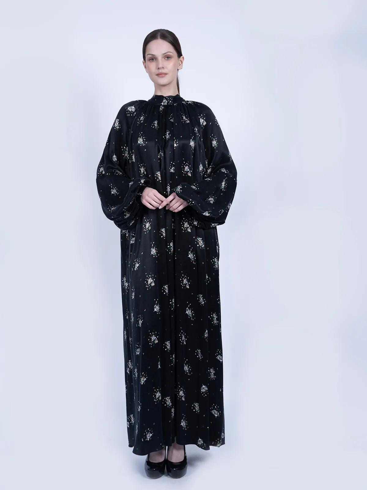 Kravat Yaka Çiçek Desenli İpek Cupro Elbise - Siyah